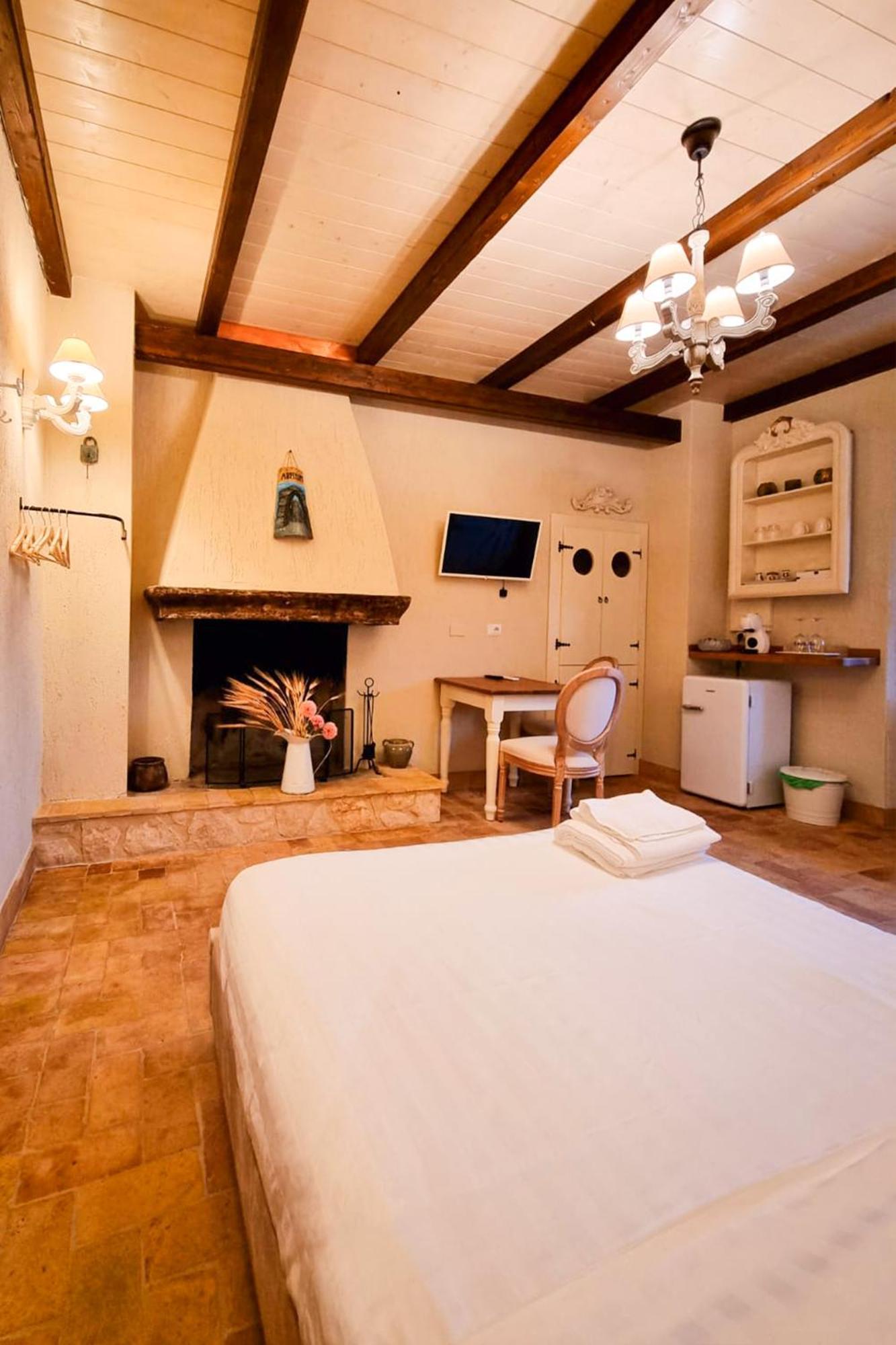 1870 Bed & Breakfast Arpino Екстериор снимка